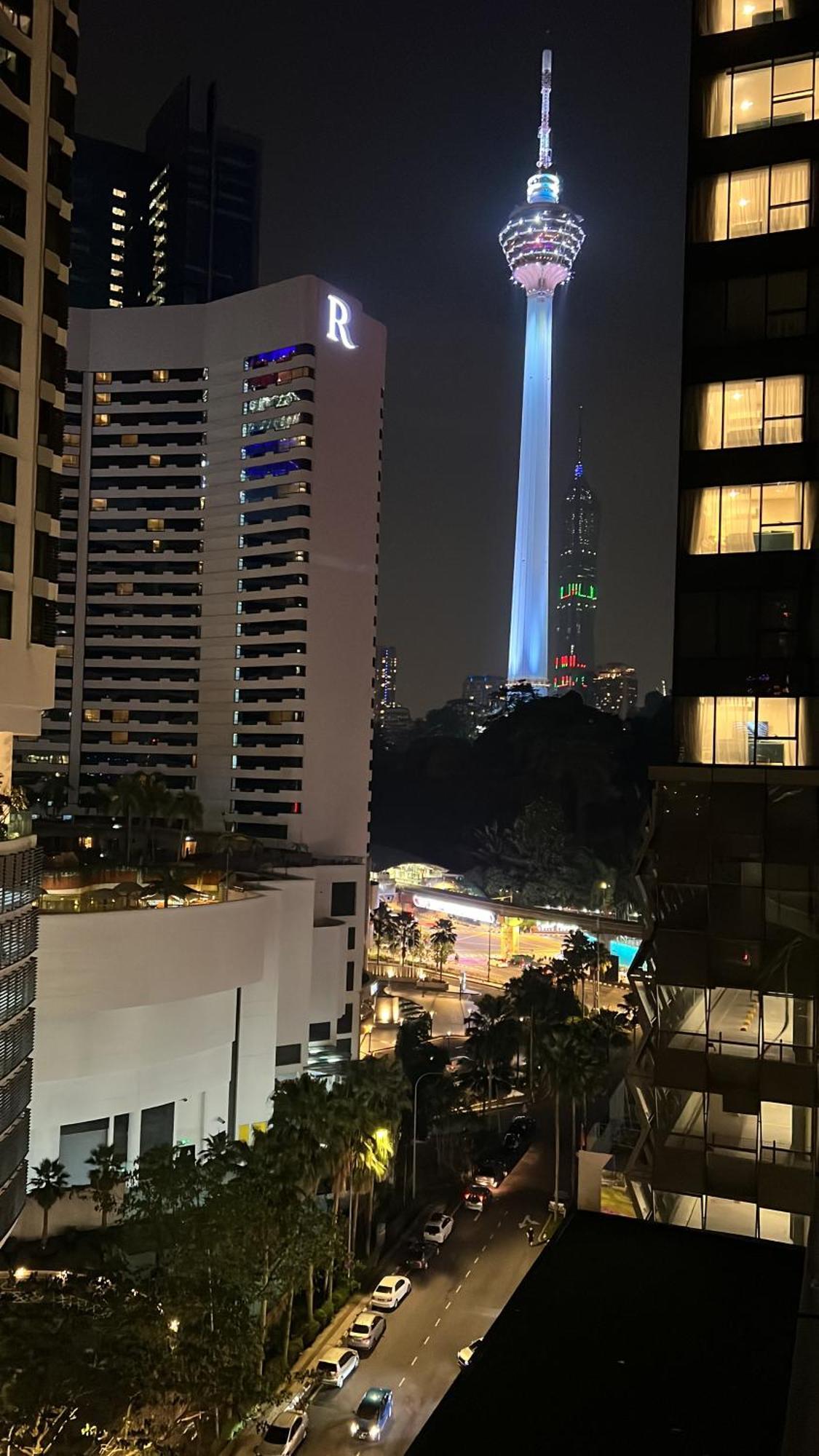 Summer Suites Klcc By Victorians Kuala Lumpur Exterior foto