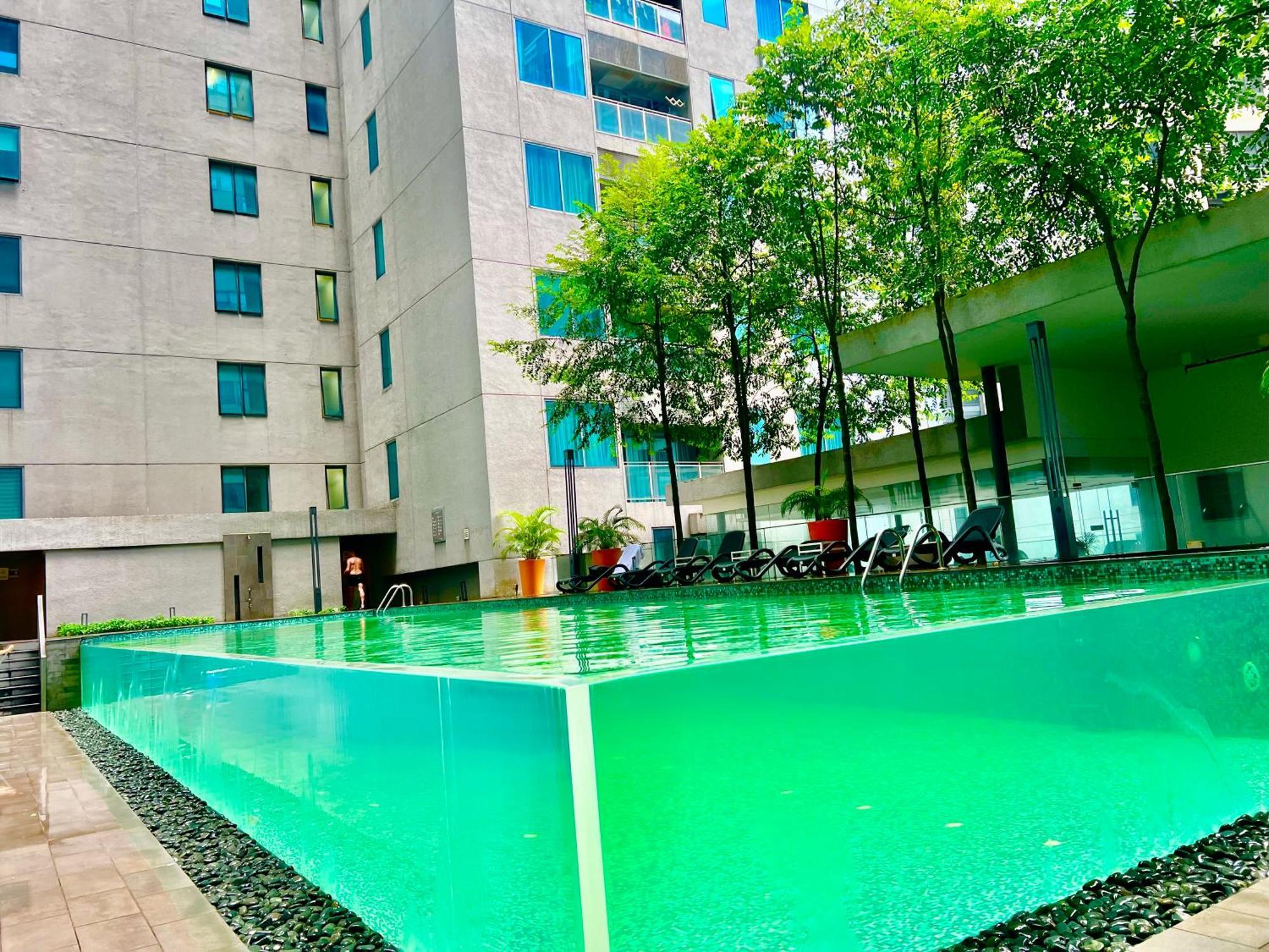 Summer Suites Klcc By Victorians Kuala Lumpur Exterior foto